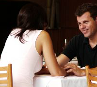 cuplu-restaurant-te-iubesc