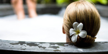 Bai aromate pentru frumusetea ta