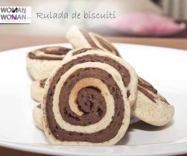 rulada de biscuiti