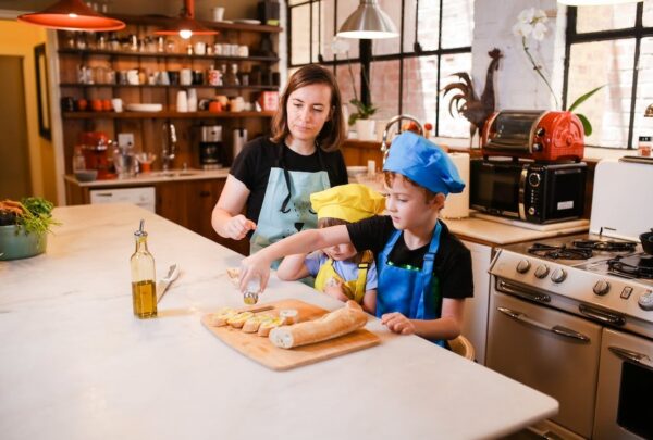 6 produse de care ai nevoie pentru a gati rapid si sanatos retete savuroase pentru cei mici